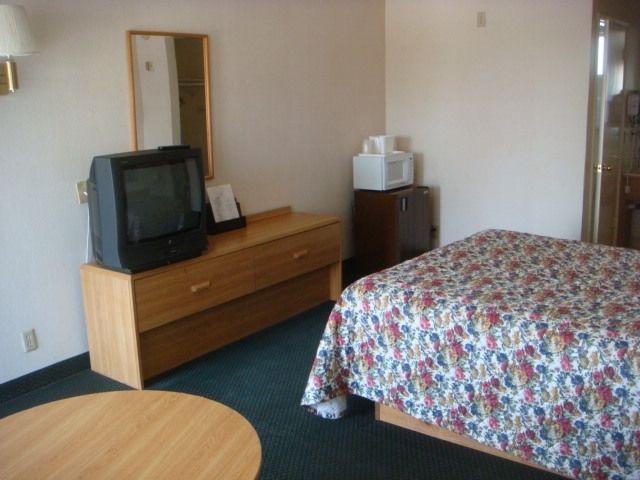 Economy Hotel