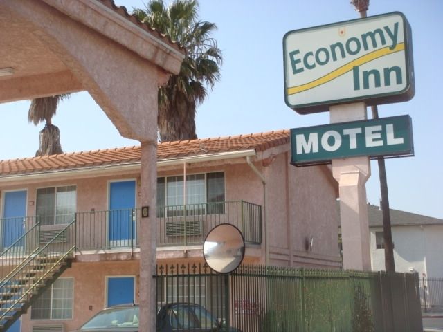 Economy Los Angeles