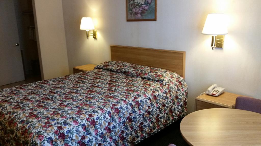 Economy Hotel 2*