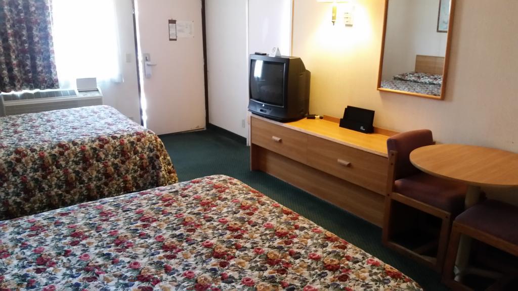 Economy Hotel 2*