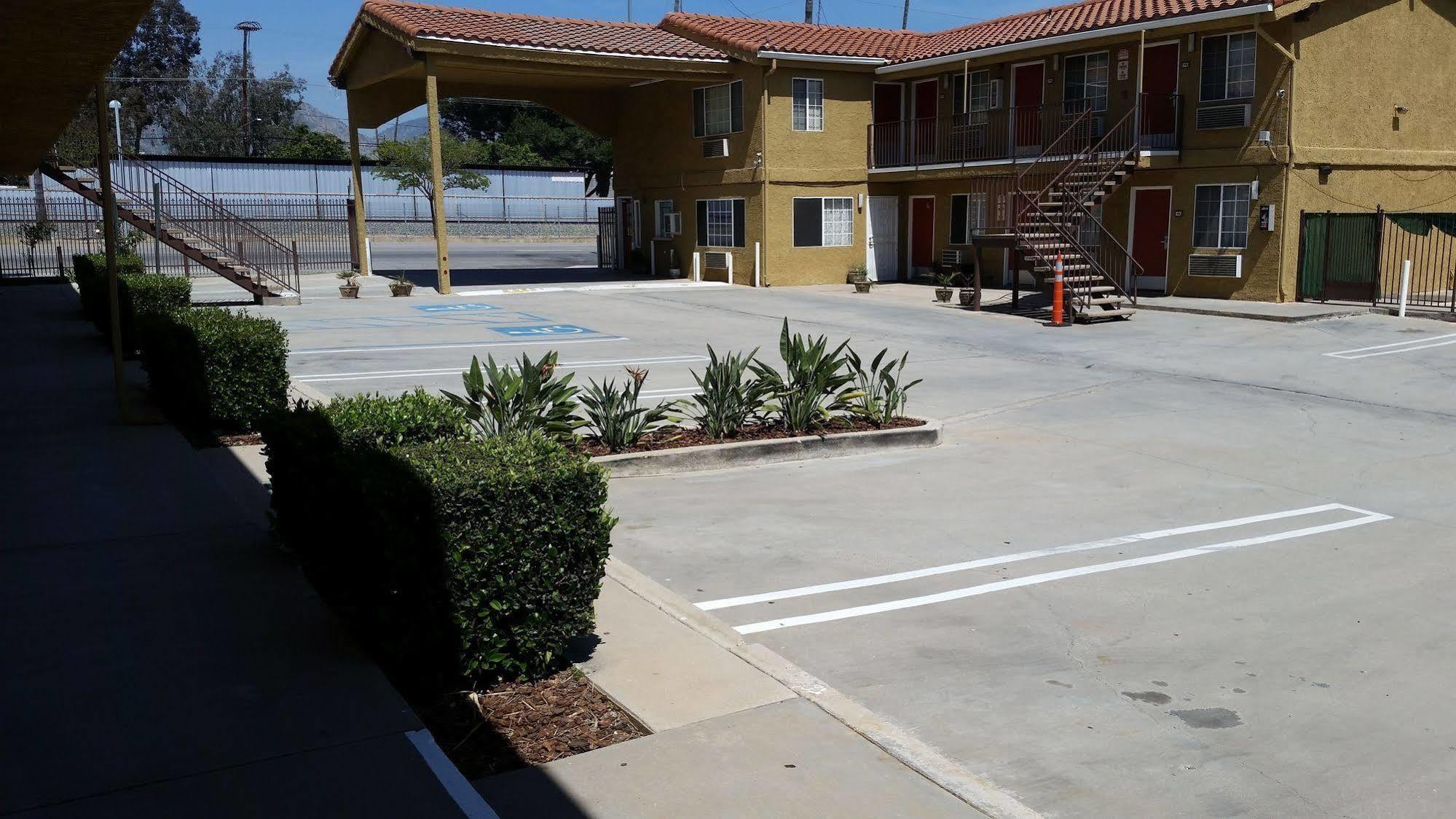 Economy Hotel